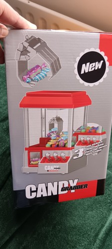 Red claw machine arcade - machine,