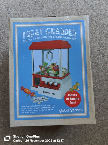 Candy grabber machine for - machine,