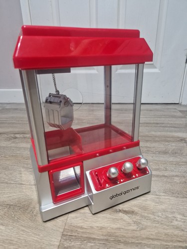 Arcade candy grabber vending - candy,