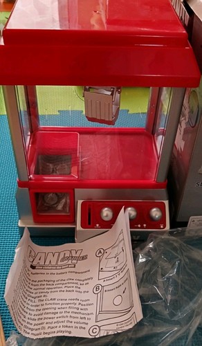 Candy arcade claw - claw, grabber